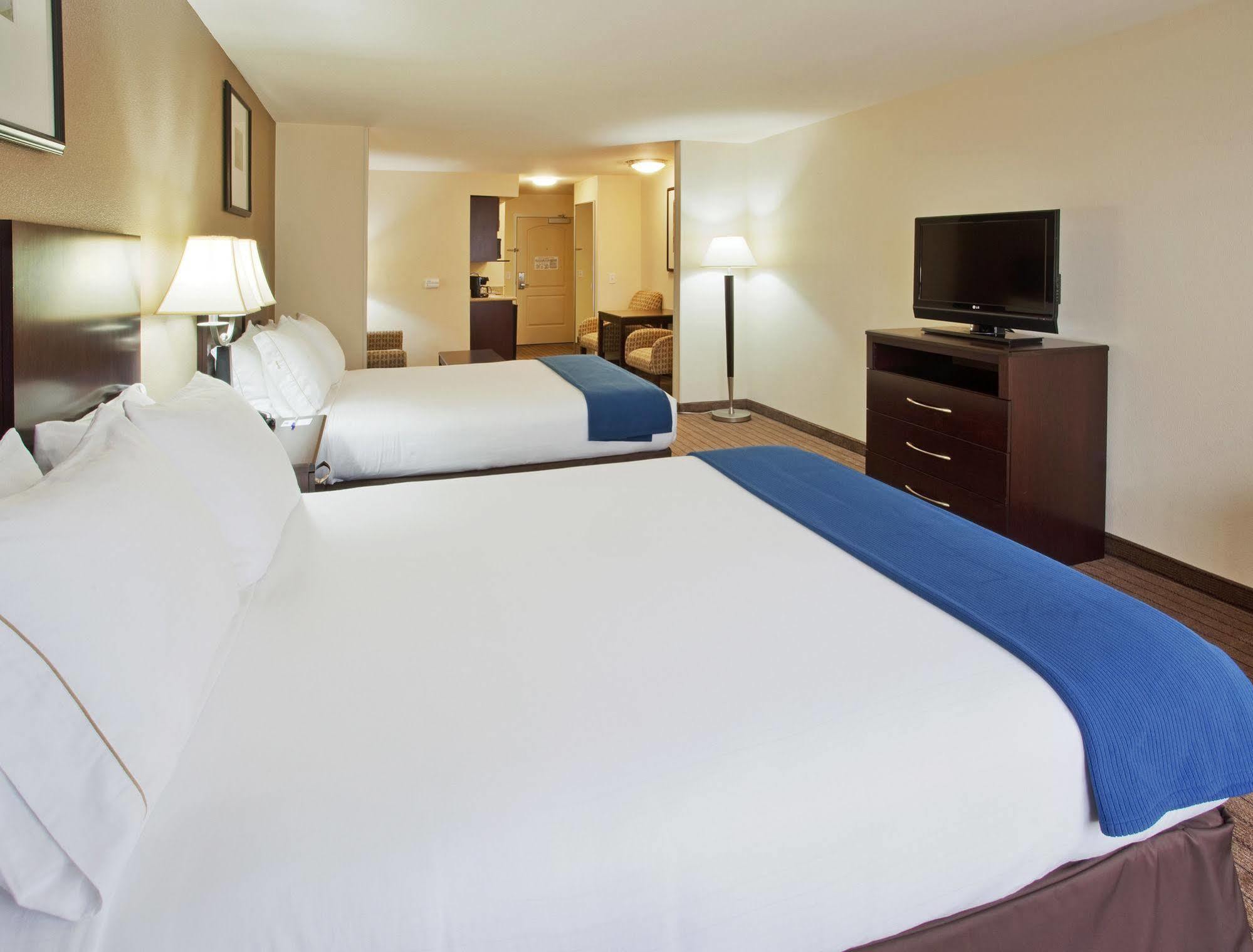 Holiday Inn Express Hotel & Suites Merced, An Ihg Hotel Esterno foto